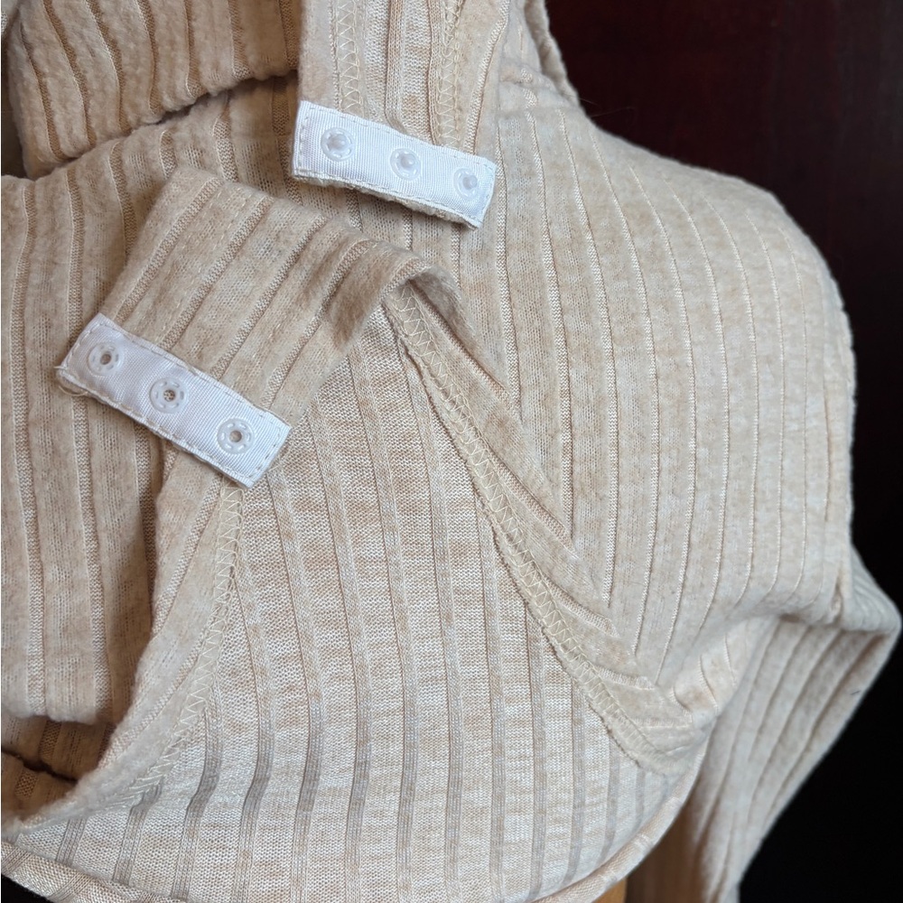 Soft woven Cream Ribbed Turtleneck body suit - Picture 5 of 6